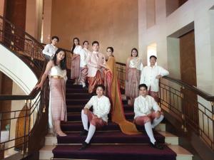 ชุดไทยเจ้าสาว ชุดไทยจักรพรรดิ์ เช่าที่แบมบี้ เวดดิ้ง ห้วยขวาง
